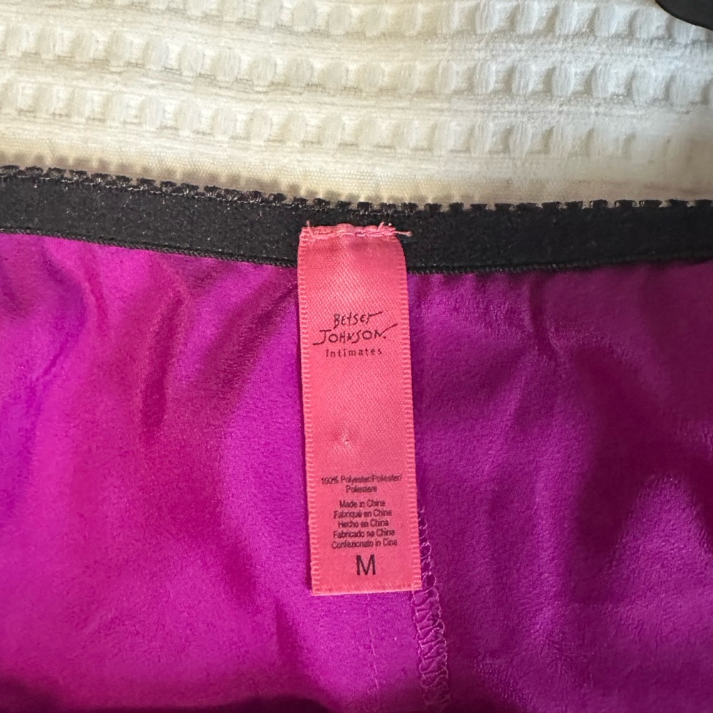 Black and Purple Lace Trim Camisole - Picture 3 of 5